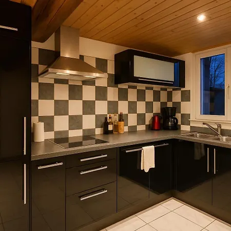 Familial & Bains Thermaux Apartment Ovronnaz