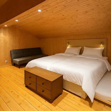 Familial & Bains Thermaux *