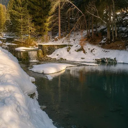 Familial & Bains Thermaux *