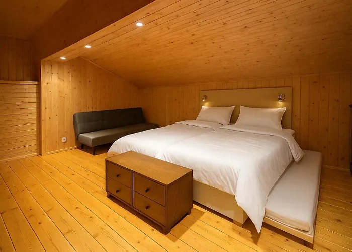 Familial & Bains Thermaux *