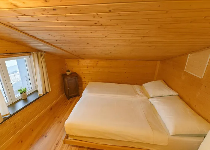 Familial & Bains Thermaux Apartamento